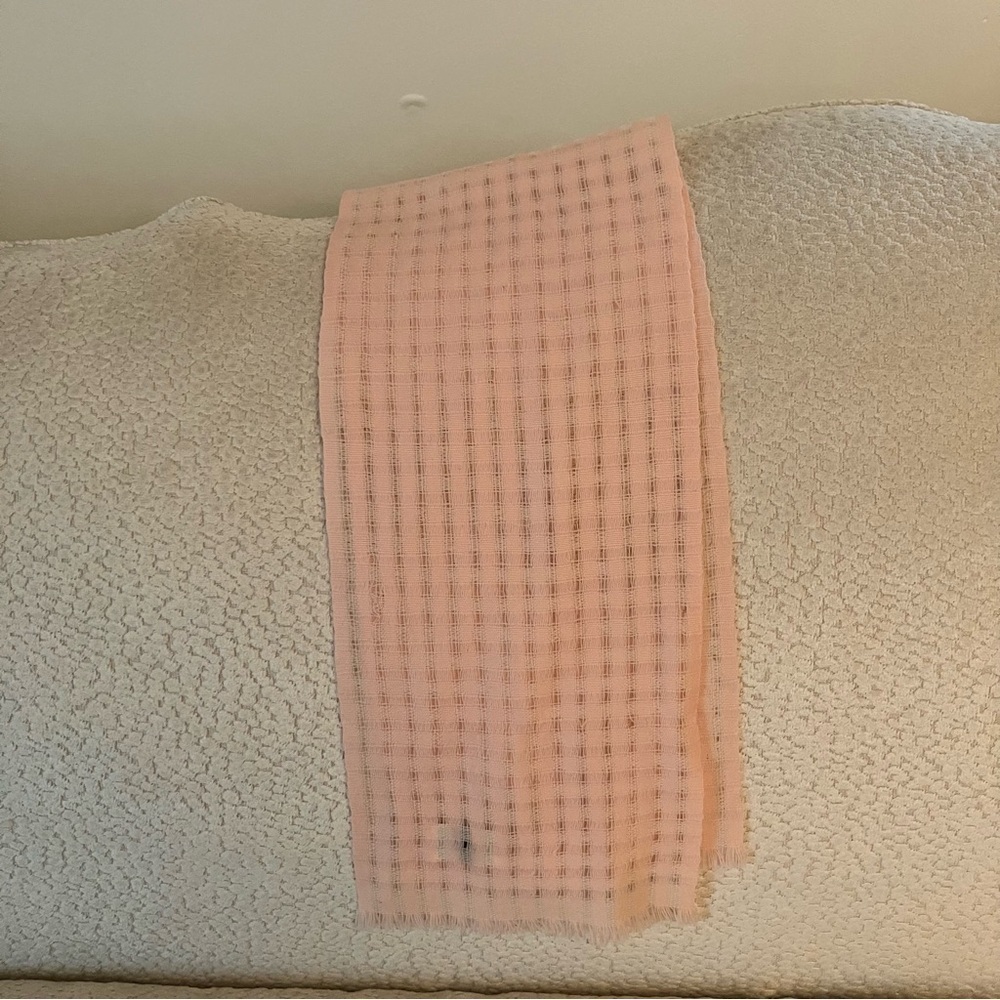 Madawaska Weavers Canada Pure Wool Hand Woven Pale Pink Scarf Kerchief 40”x7.5”